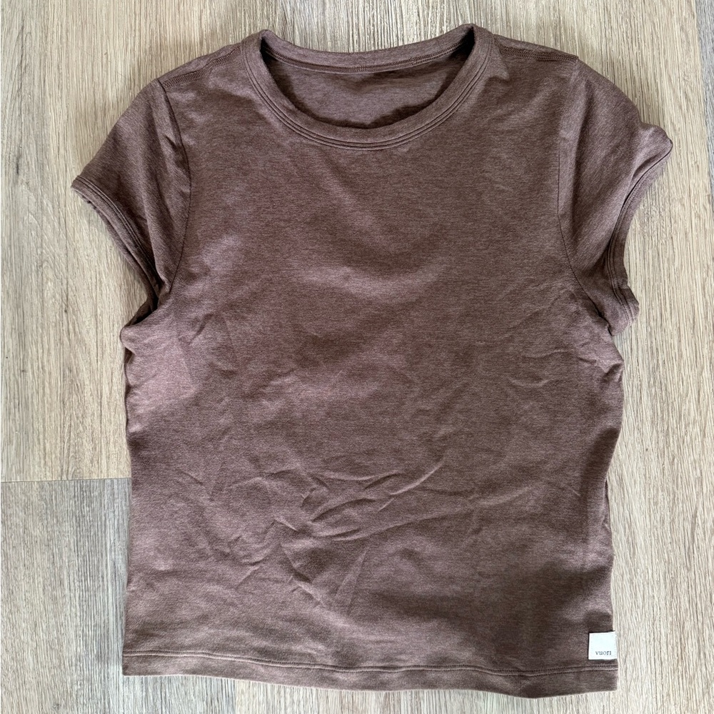 Vuori Halo baby tee in CHOCOLATE MILK HEATHER - Size S